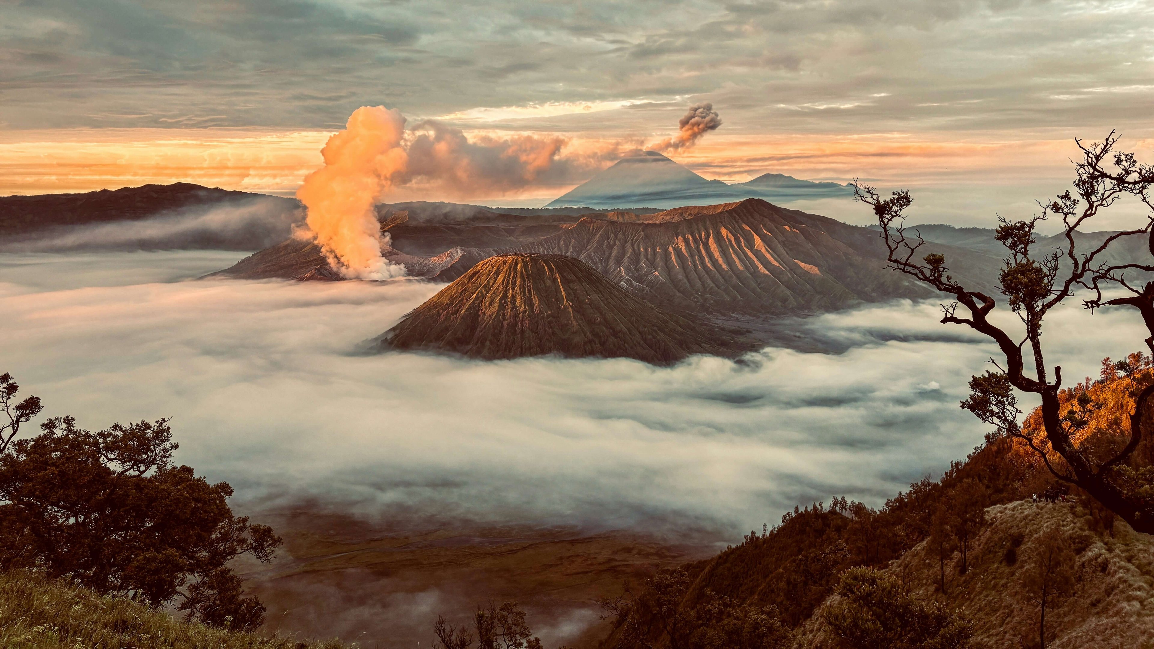 About Dream Explorer - scenic travel destination